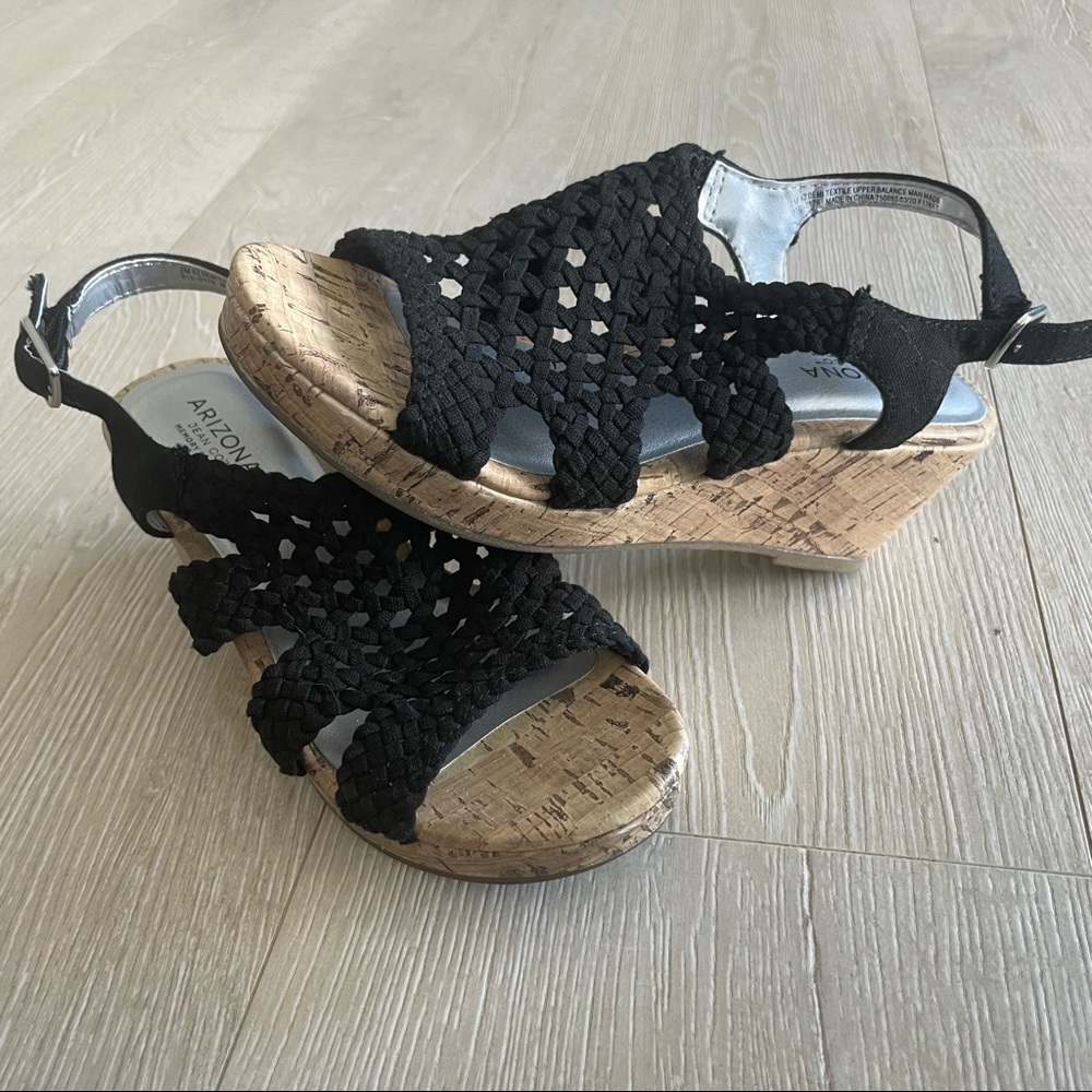 Girls wedge sandals size 2